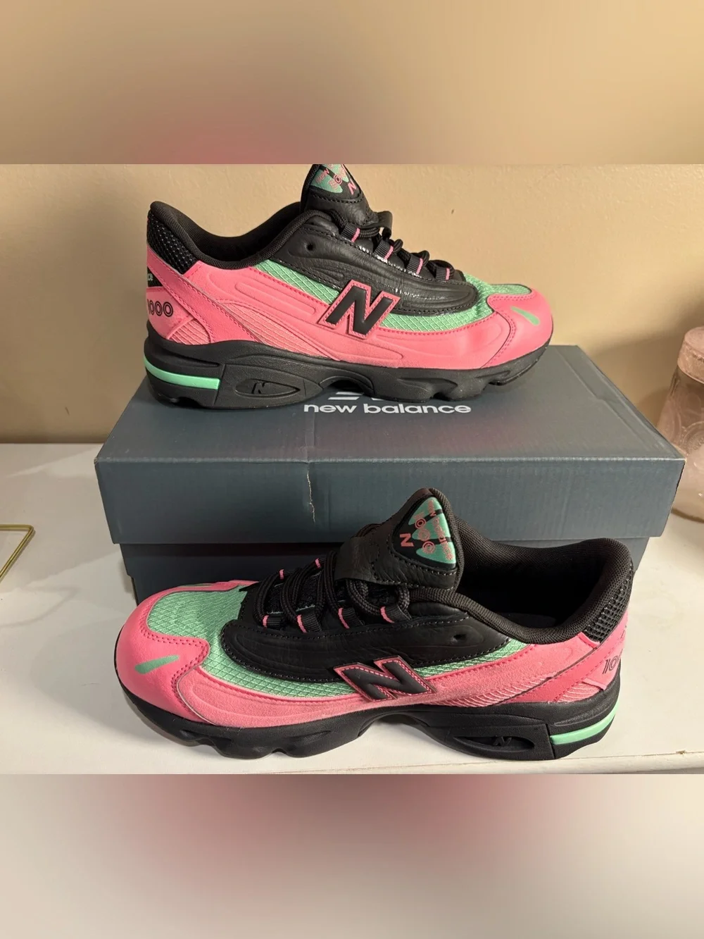 New Balance 1000 GC1000DM Pink Black Green Sneakers Kids 7Y Women 8.5 NIB